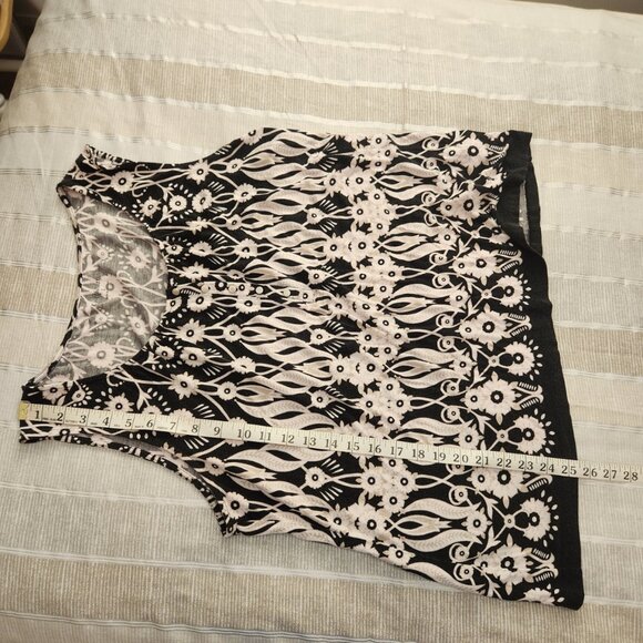 {L-XL] Croft & Barrow Black & White Sleeveless Top Size Large or XL Women's - Picture 11 of 12